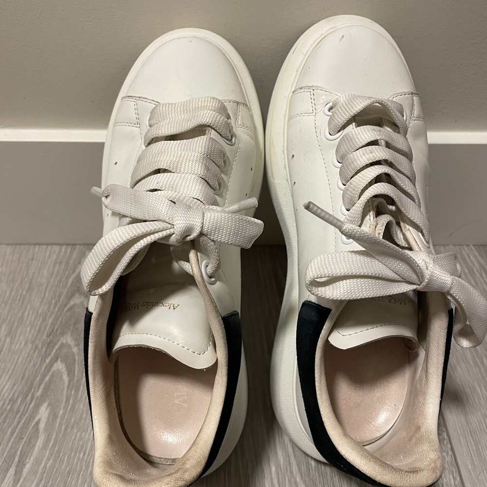 Alexander McQueen White and Black Platform Sneakers - Picture 10 of 11